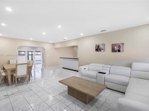 490 W 33rd Pl, Hialeah FL 33012