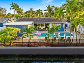 2005 NW 37th St, Oakland Park FL 33309