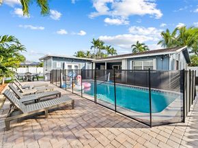 2005 NW 37th St, Oakland Park FL 33309