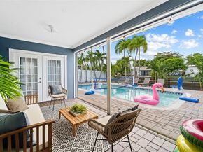 2005 NW 37th St, Oakland Park FL 33309