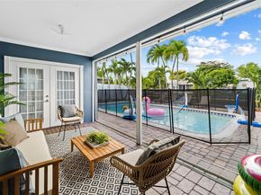 2005 NW 37th St, Oakland Park FL 33309