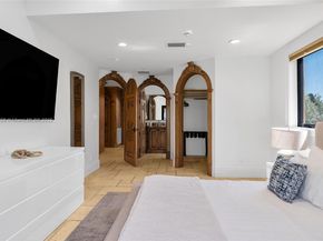 1011 Rhodes Villa Ave, Delray Beach FL 33483