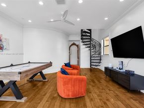 1011 Rhodes Villa Ave, Delray Beach FL 33483