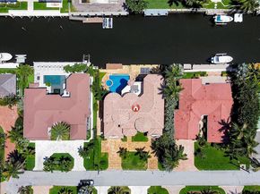 1011 Rhodes Villa Ave, Delray Beach FL 33483