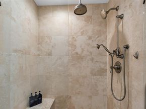1011 Rhodes Villa Ave, Delray Beach FL 33483