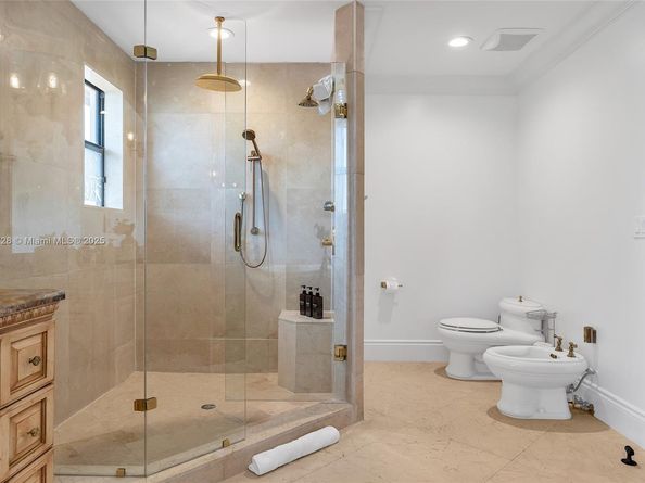 1011 Rhodes Villa Ave, Delray Beach FL 33483