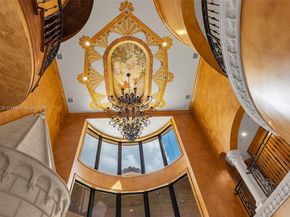 1011 Rhodes Villa Ave, Delray Beach FL 33483