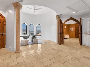 1011 Rhodes Villa Ave, Delray Beach FL 33483