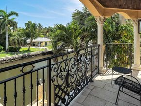 1011 Rhodes Villa Ave, Delray Beach FL 33483