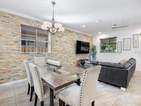 25280 SW 119th Ave, Homestead FL 33032