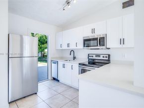 1305 11th Ct, West Palm Beach FL 33401