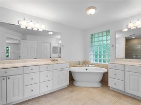 3620 Heron Ridge Ln, Weston FL 33331