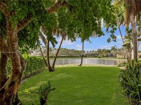 3620 Heron Ridge Ln, Weston FL 33331