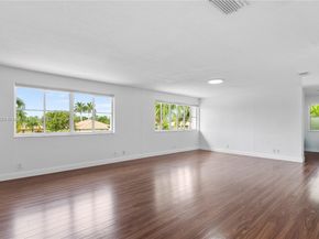 3620 Heron Ridge Ln, Weston FL 33331