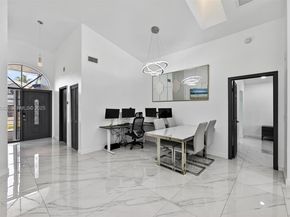 720 Rock Hill Ave, Davie FL 33325