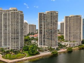 2800 Island Blvd 902, Aventura FL 33160