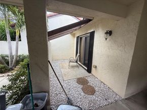21720 Arriba Real 37B, Boca Raton FL 33433