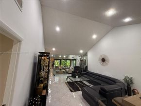 21720 Arriba Real 37B, Boca Raton FL 33433