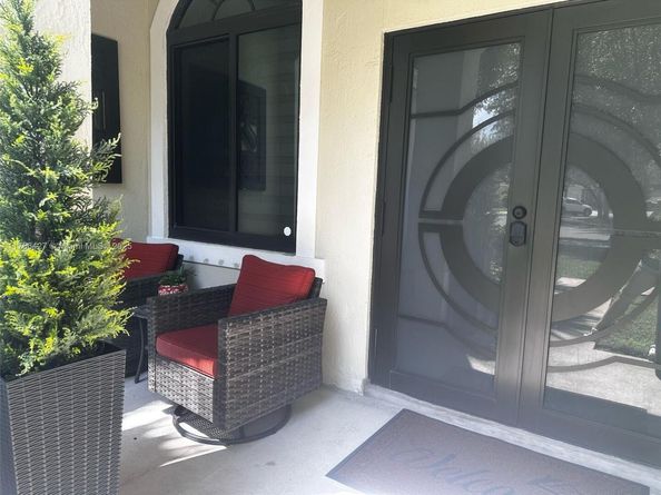 2908 Augusta Dr, Homestead FL 33035