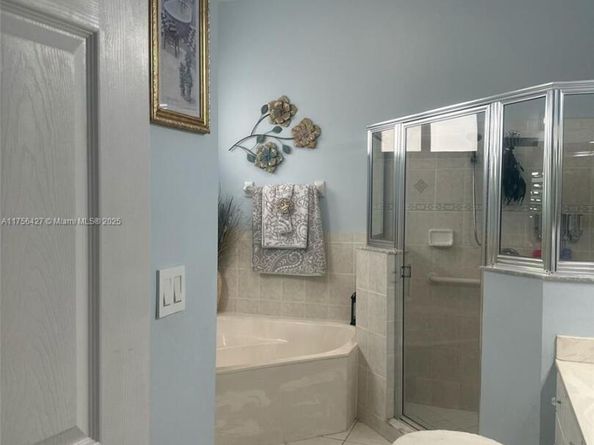 2908 Augusta Dr, Homestead FL 33035