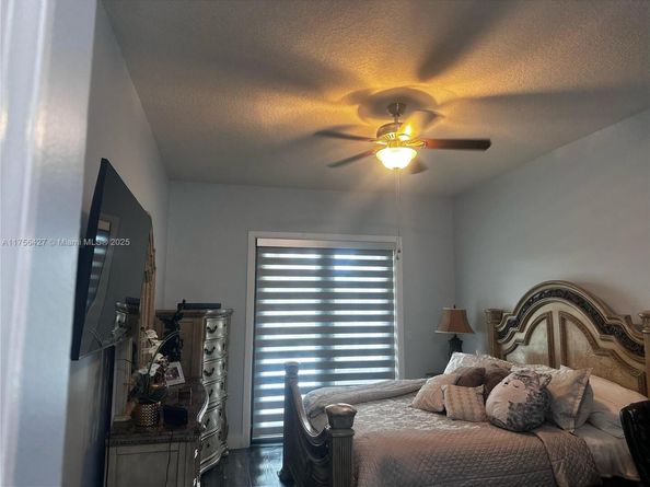 2908 Augusta Dr, Homestead FL 33035