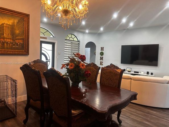 2908 Augusta Dr, Homestead FL 33035
