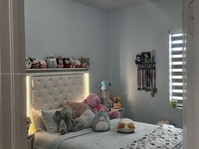 2908 Augusta Dr, Homestead FL 33035