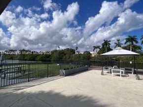 3475 N Country Club Dr 116, Aventura FL 33180
