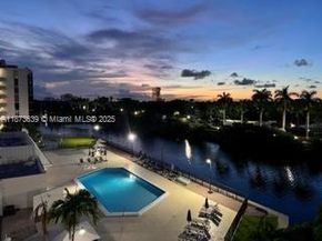 3475 N Country Club Dr 116, Aventura FL 33180