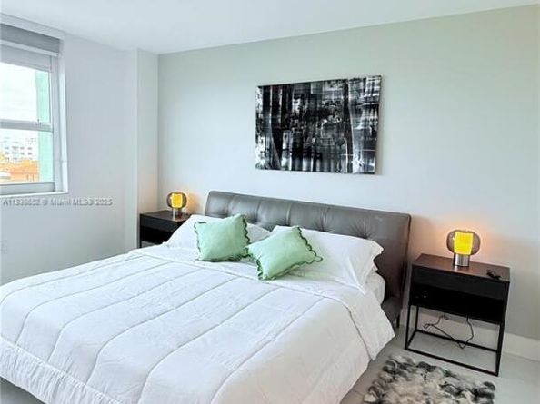 90 Alton Rd 909, Miami Beach FL 33139