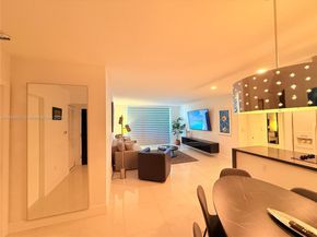 90 Alton Rd 909, Miami Beach FL 33139