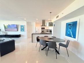 90 Alton Rd 909, Miami Beach FL 33139