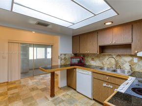 4806 Banyan Ln, Tamarac FL 33319