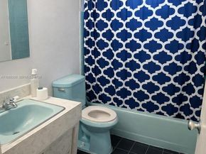 3930 NW 185th St, Miami Gardens FL 33055