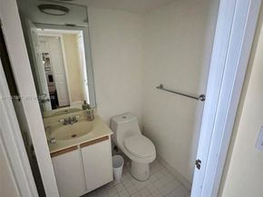 540 Brickell Key Dr 705, Miami FL 33131