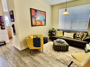 1587 Winterberry Ln, Weston FL 33327