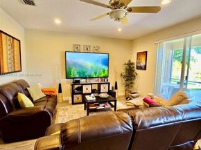 1587 Winterberry Ln, Weston FL 33327