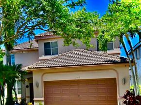 1587 Winterberry Ln, Weston FL 33327