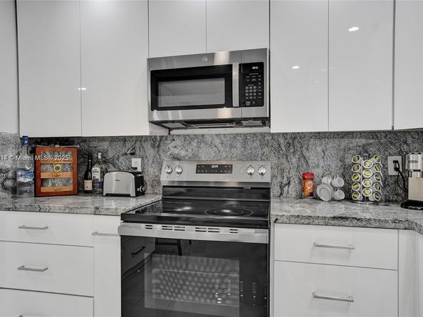 2301 S Ocean Dr 1007, Hollywood FL 33019