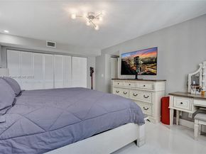 2301 S Ocean Dr 1007, Hollywood FL 33019