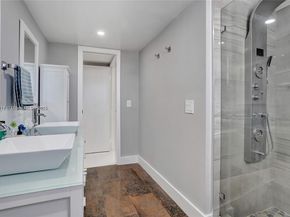 2301 S Ocean Dr 1007, Hollywood FL 33019