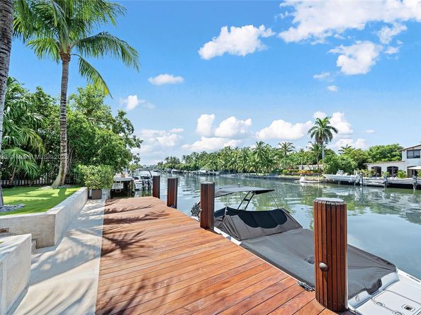 4510 Prairie Ave, Miami Beach FL 33140