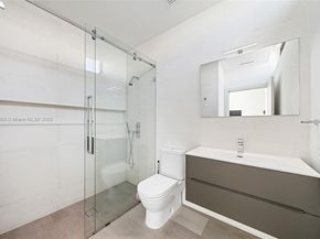 4510 Prairie Ave, Miami Beach FL 33140