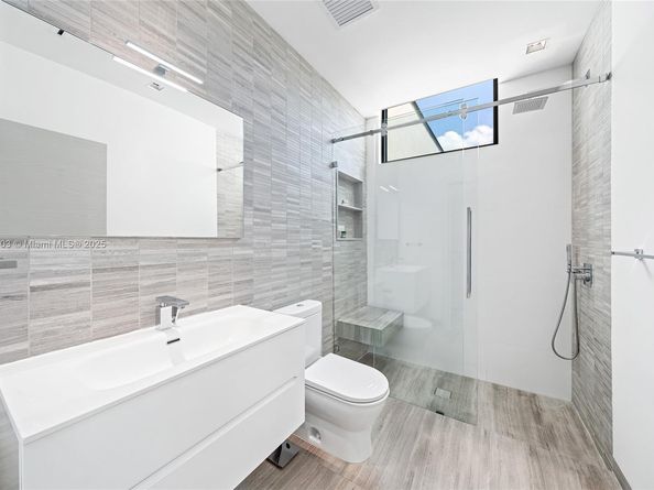 4510 Prairie Ave, Miami Beach FL 33140