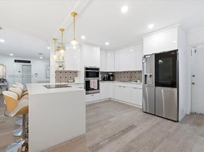 740 SW 7th Ave, Hallandale Beach FL 33009