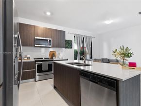 500 SW 91st Ave, Miami FL 33174