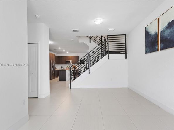 500 SW 91st Ave, Miami FL 33174