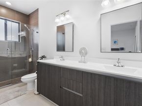 500 SW 91st Ave, Miami FL 33174