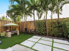 500 SW 91st Ave, Miami FL 33174