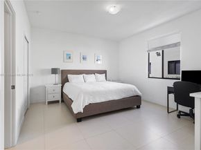 500 SW 91st Ave, Miami FL 33174